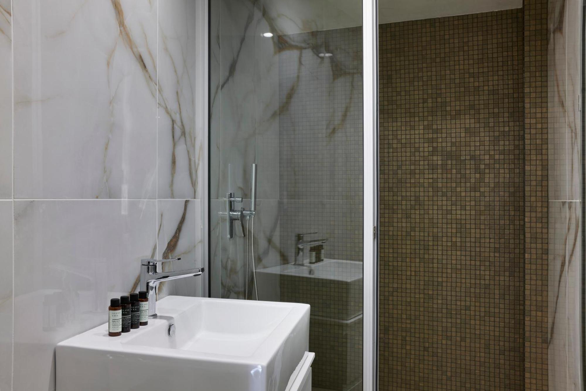 Hestia - Kolokotroni 23 Hotell Aten Exteriör bild